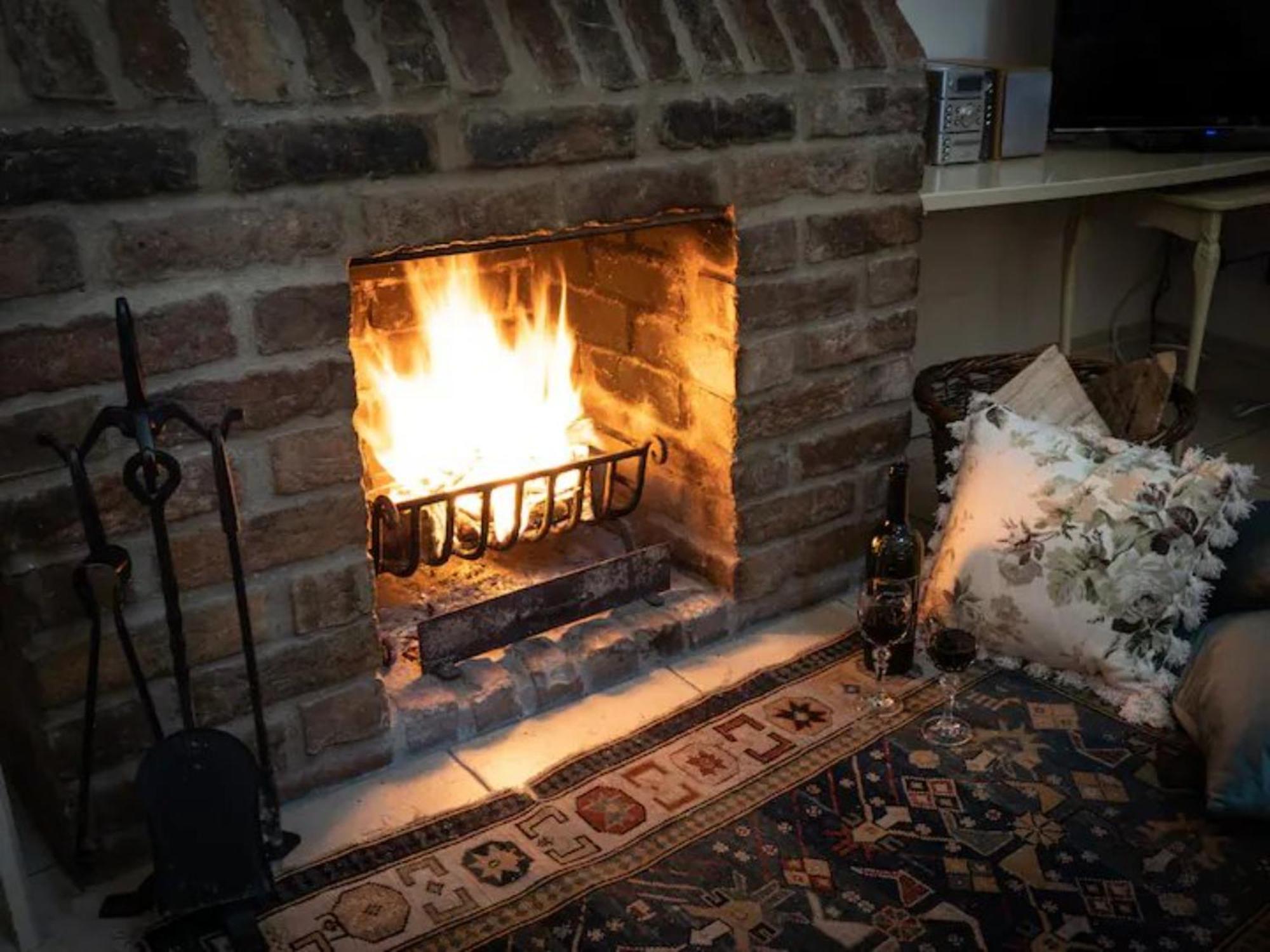 Pass The Keys Wilf'S Barn, Wedmore A Romantic Cottage For Two Eksteriør bilde